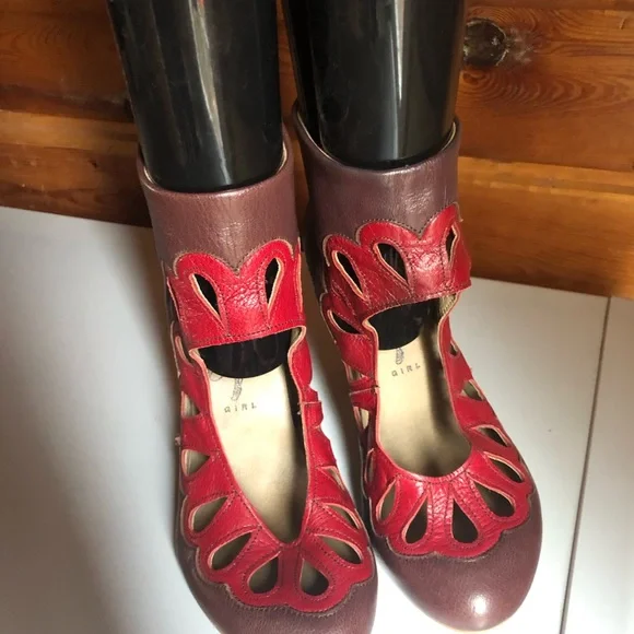 Fly London Shoes - Picture 3 of 12